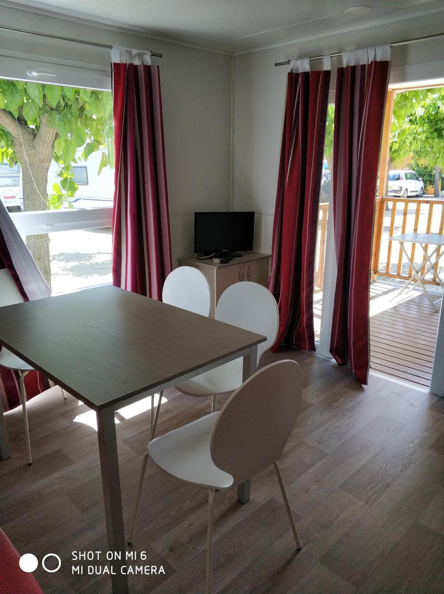 Camping El Pinar Platja Santa Susanna Exterior foto